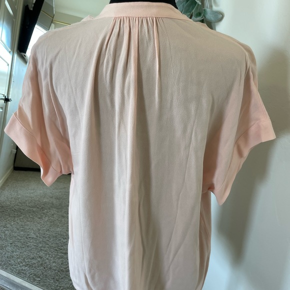 NWT peach dress blouse. Size small. - Picture 3 of 4